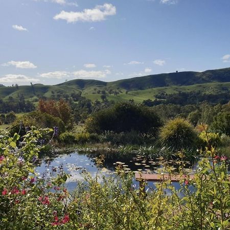 Strawbale Cottage - Wingspread Garden Strath Creek Exteriér fotografie